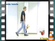 רוקדים יחפים