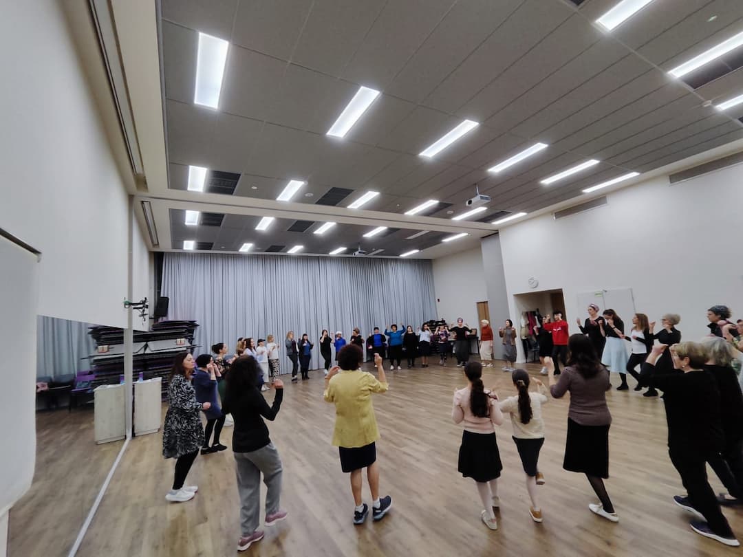 5acc83a5db53323d36a425b2